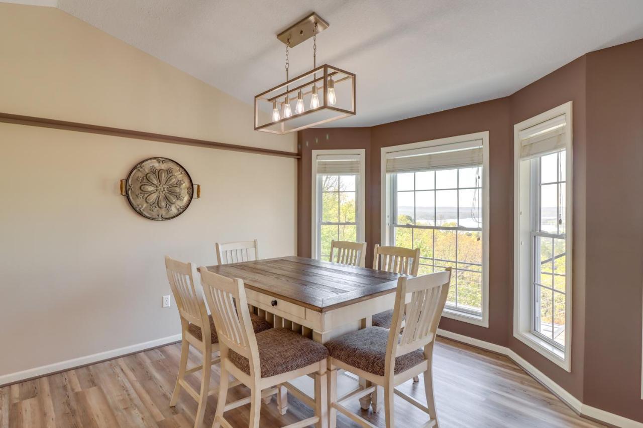 Charming Edgemont Home With Deck And Lake Views! Fairfield Bay Екстер'єр фото